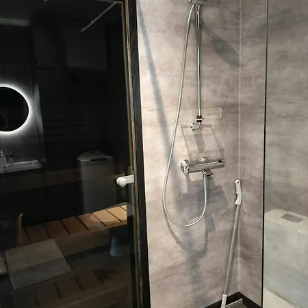 Spacious For 4 With Sauna * Vaasa